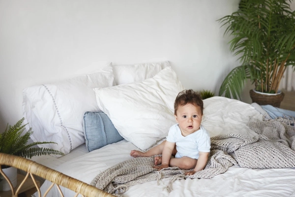 W jakim wieku dziecko powinno przejść do własnego łóżka?